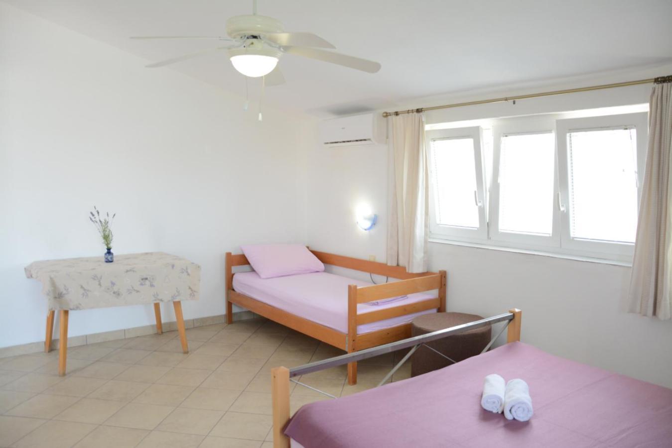 Marina Apartma Razanac